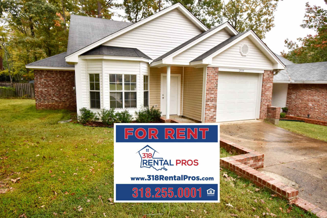 Centrally Located 2 Bedroom 2 Bath House