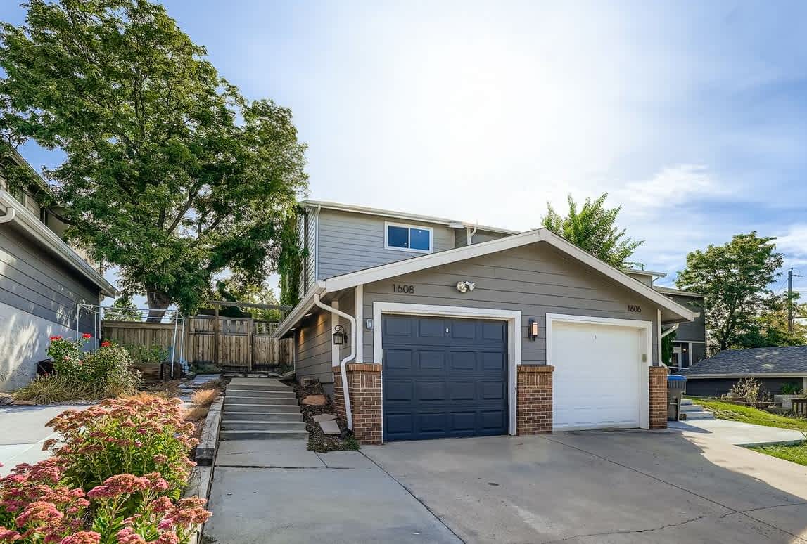 1608 Secrest Street - *