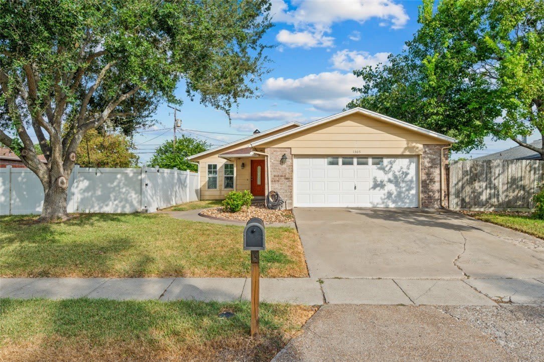 1305 Harbor Lights Drive