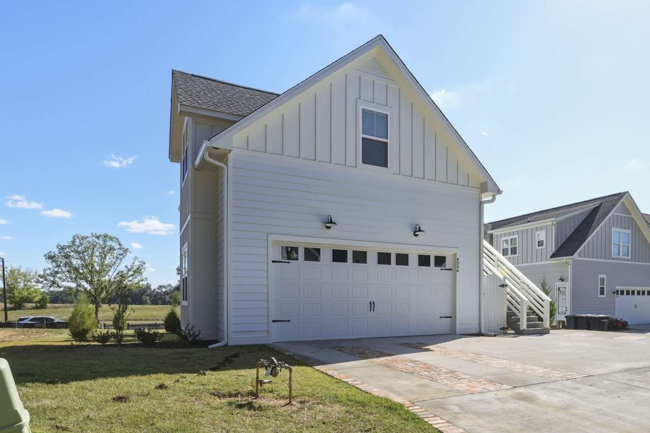 4056-1 Biltmore Avenue