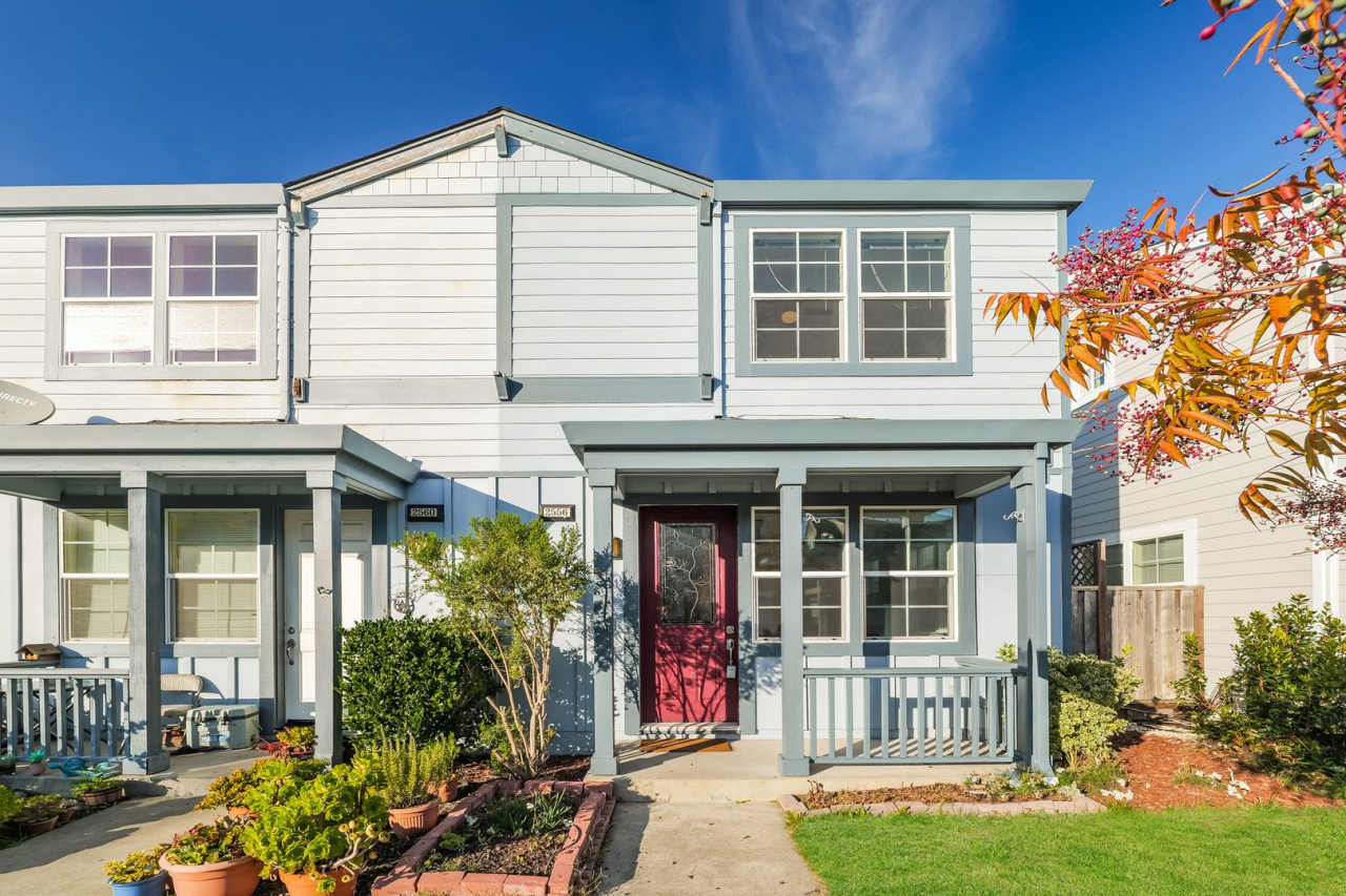 PURE Property Management Presents: Two-story, 4-bedroom, 2.5-bathroom duet-style home