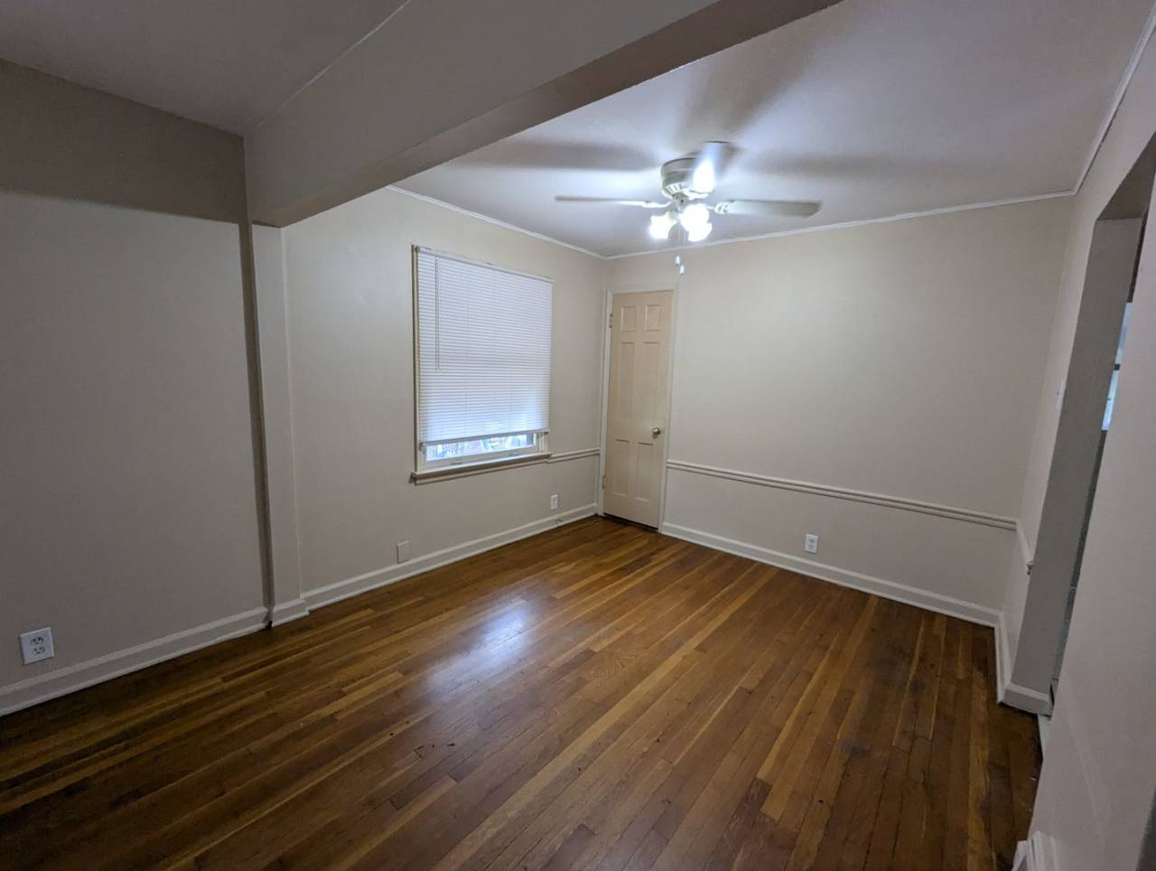 Sweet on Ashford: Sunny Spaces  Classic Charm!