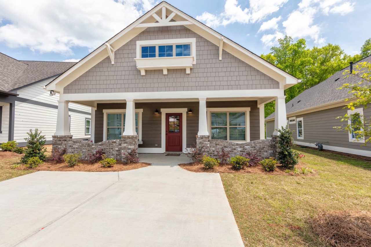 Designer home for lease at Grants Mill Valley