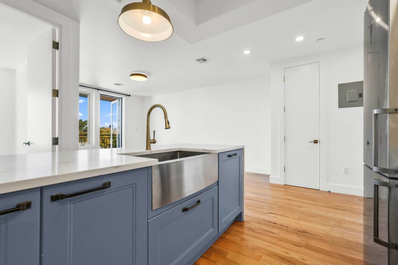 627 Dekalb Ave 6F (CONDO Rental) and PS 5