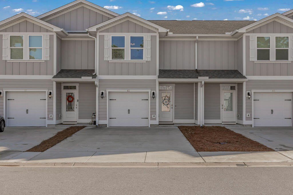 41 Sandhill Pines Drive