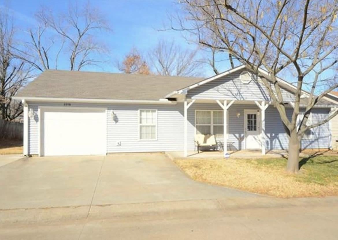 2208 Post Oak Drive