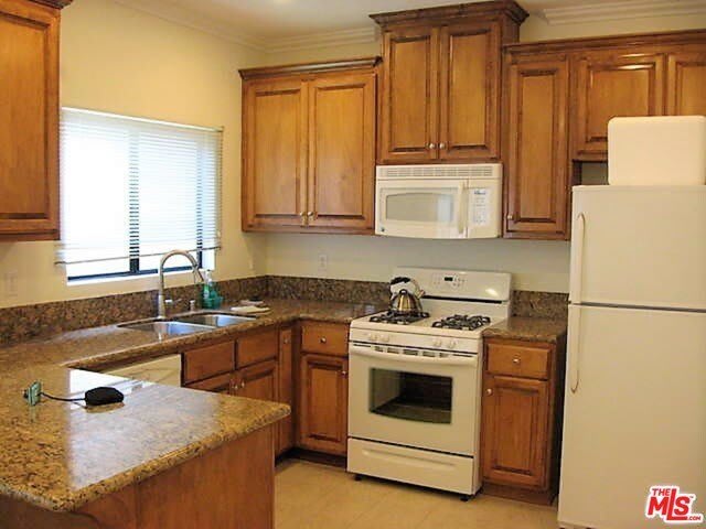 1702 BROCKTON Ave unit: 2