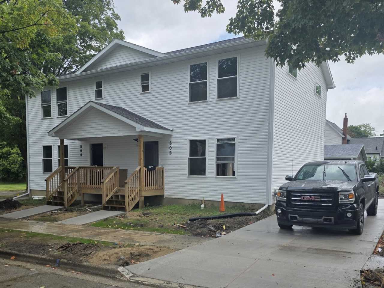 800 Detroit Street - 1