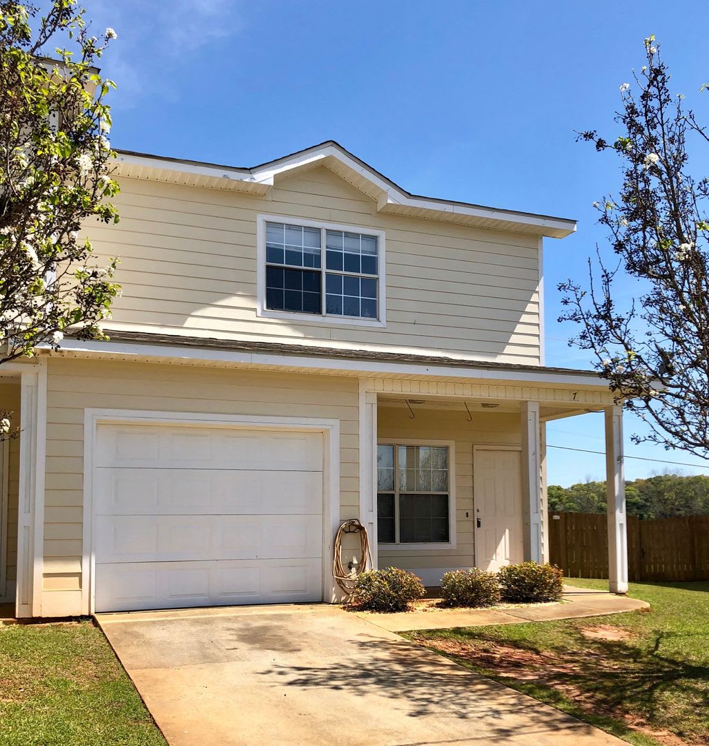 Courtyard Subdivision!!