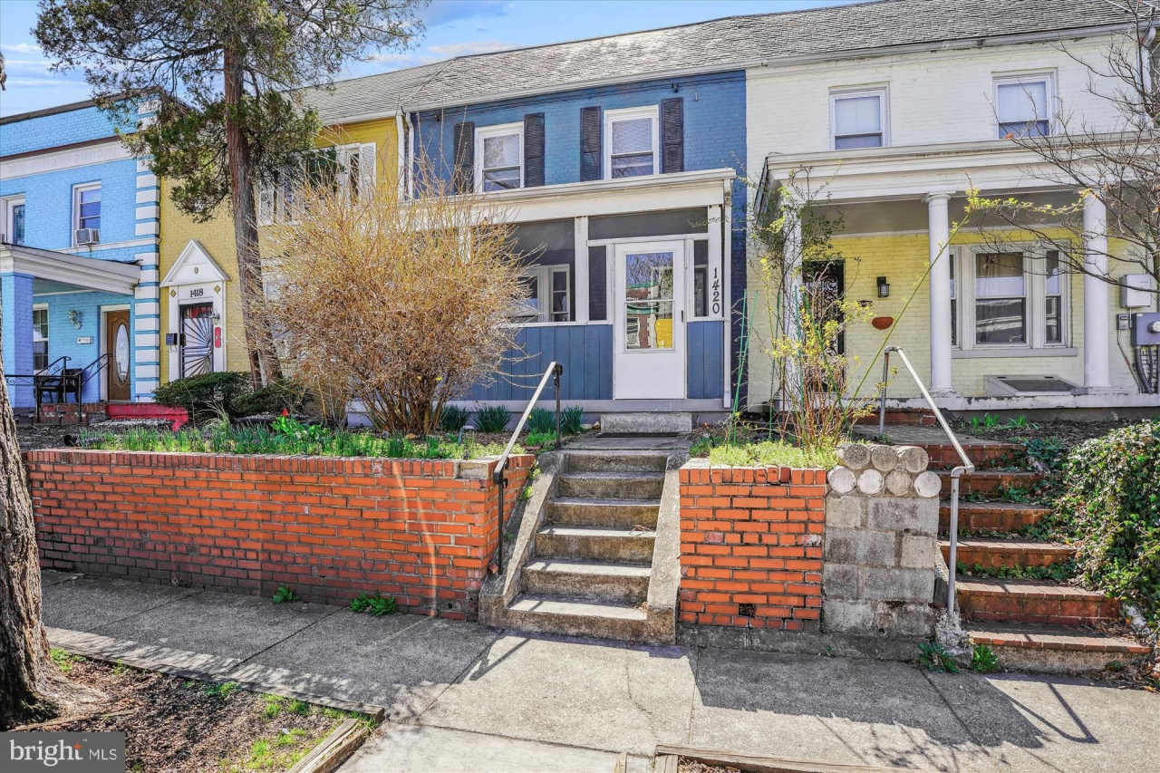 1420 PARKWOOD PLACE NW