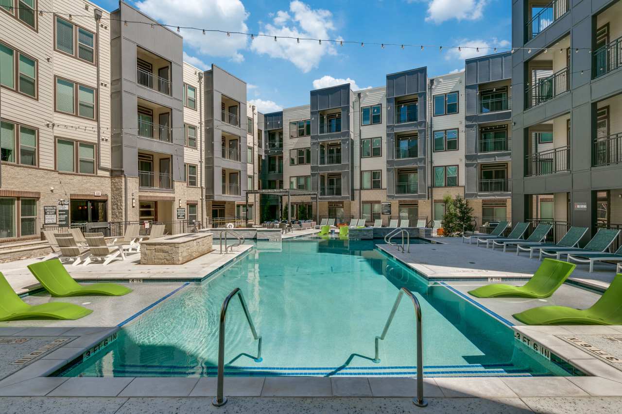 Theo Allen Gateway - Apartments & Townhomes
