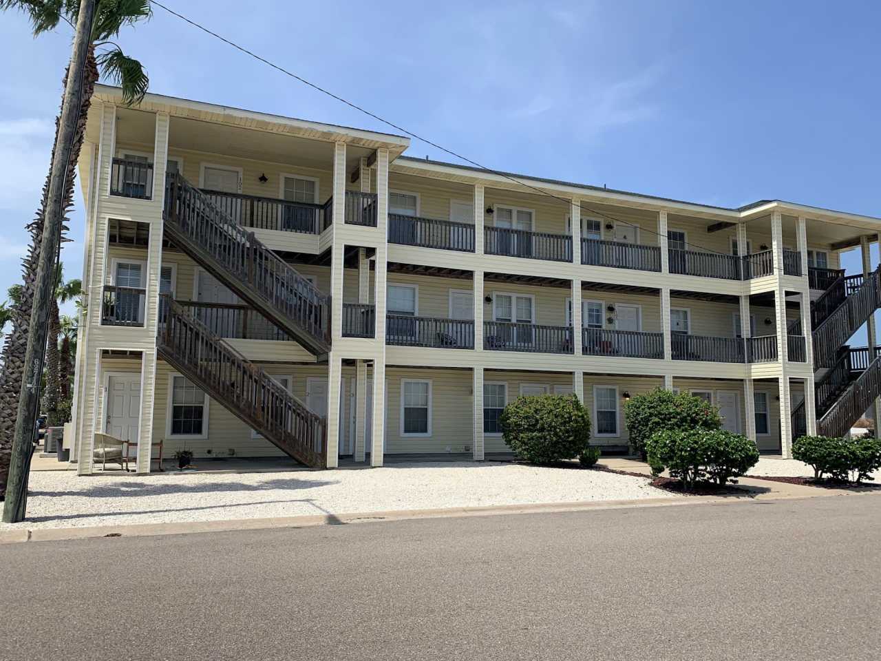 15438 Seamount Cay Ct.