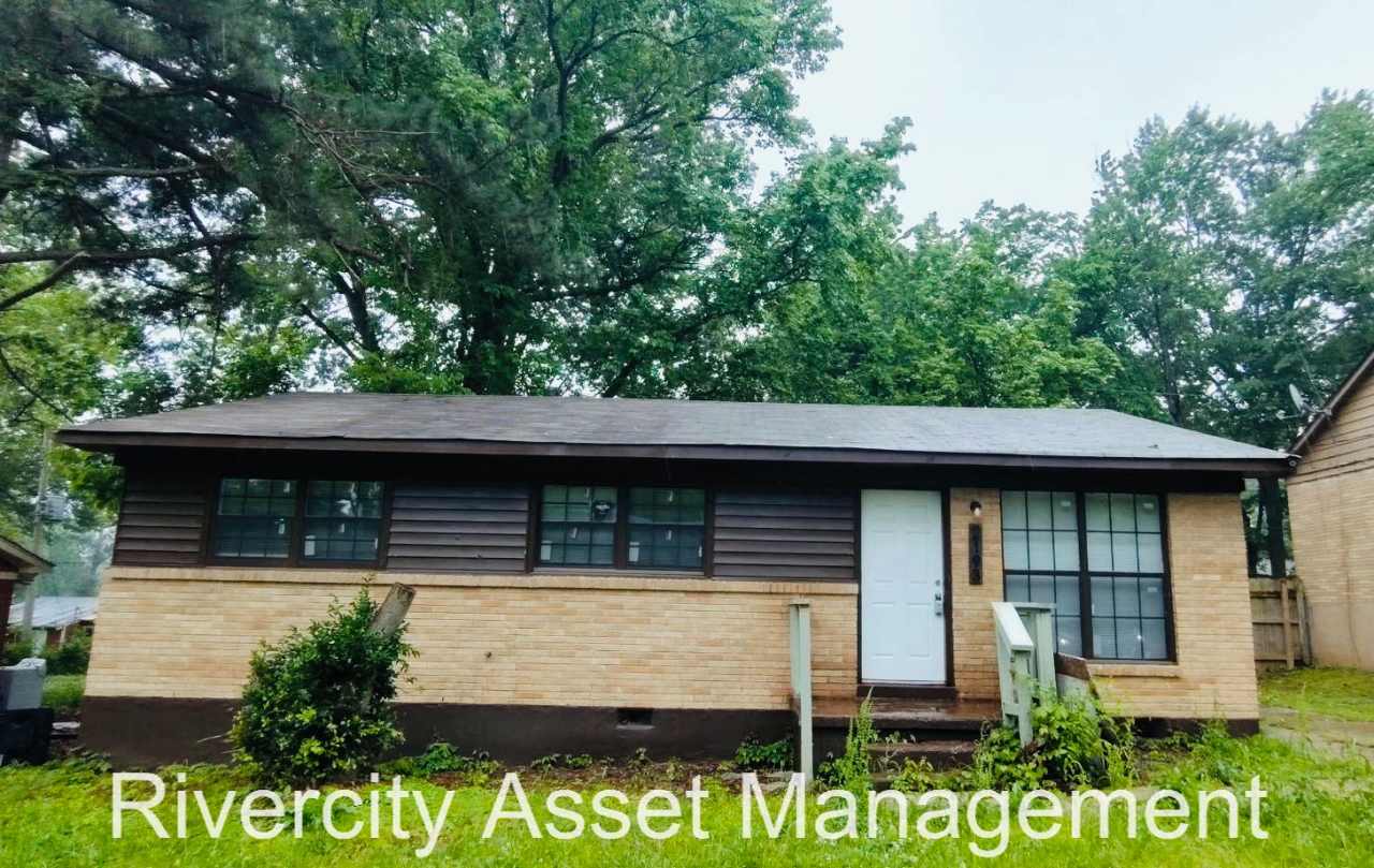 2193 Stephanie Avenue