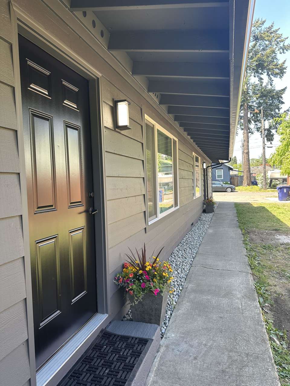 3017 S Washington St