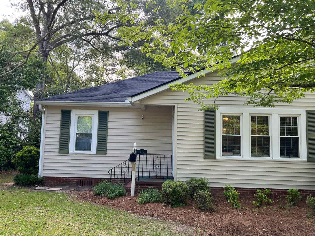 112 Donaldson Street