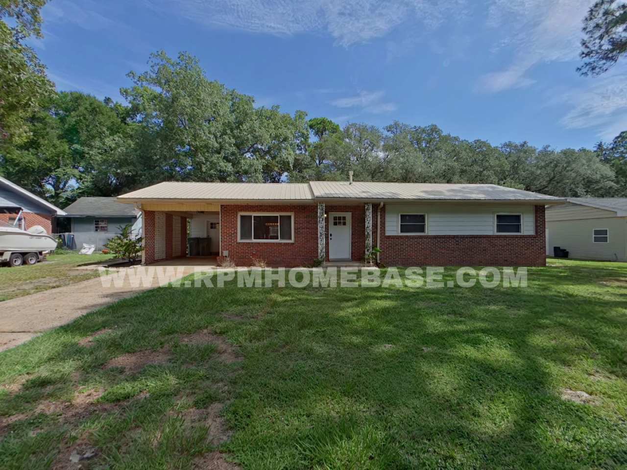 Charming Fully Renovated Home in Mary Esther with Modern Features