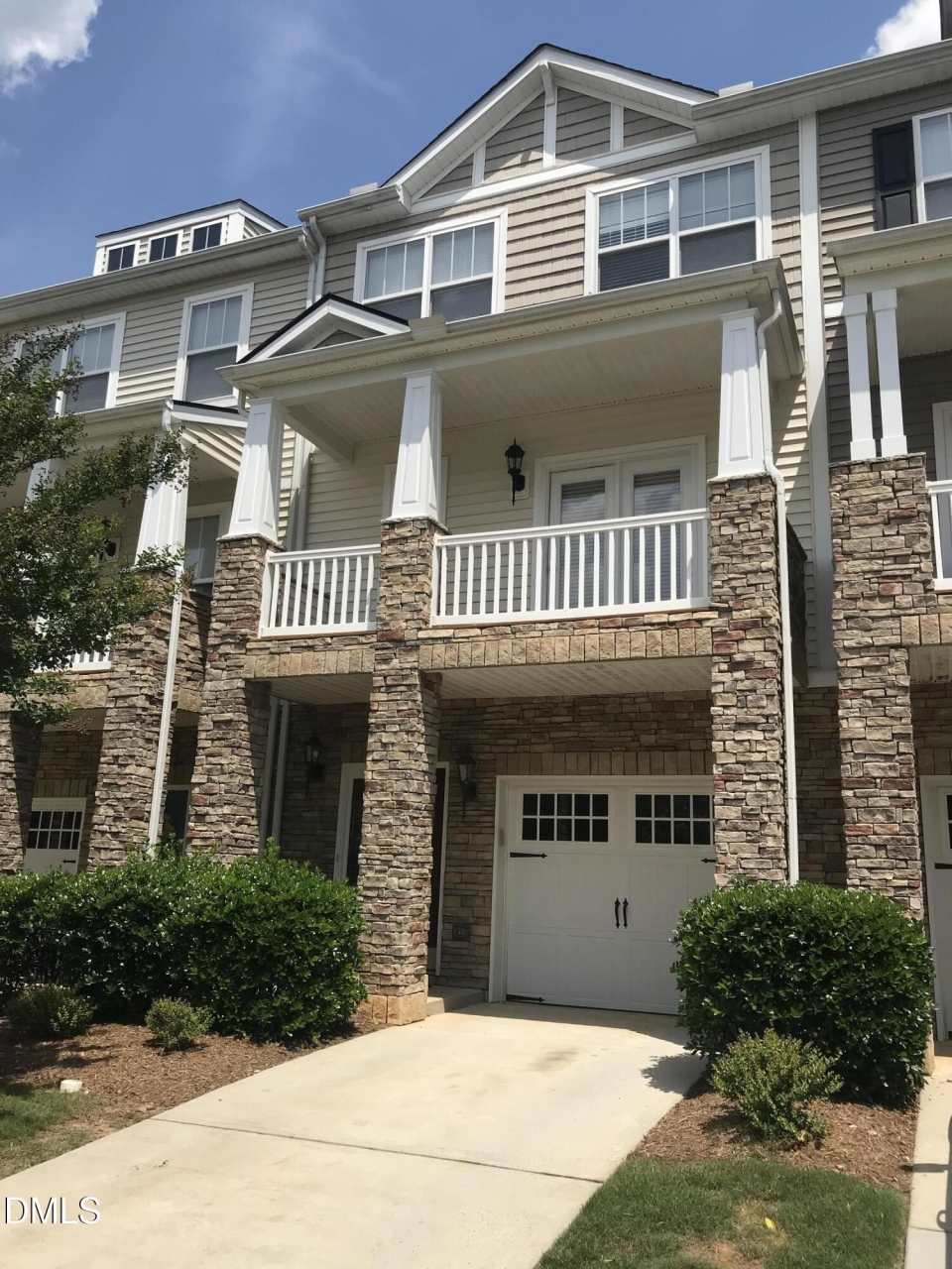 8032 Sycamore Hill Lane