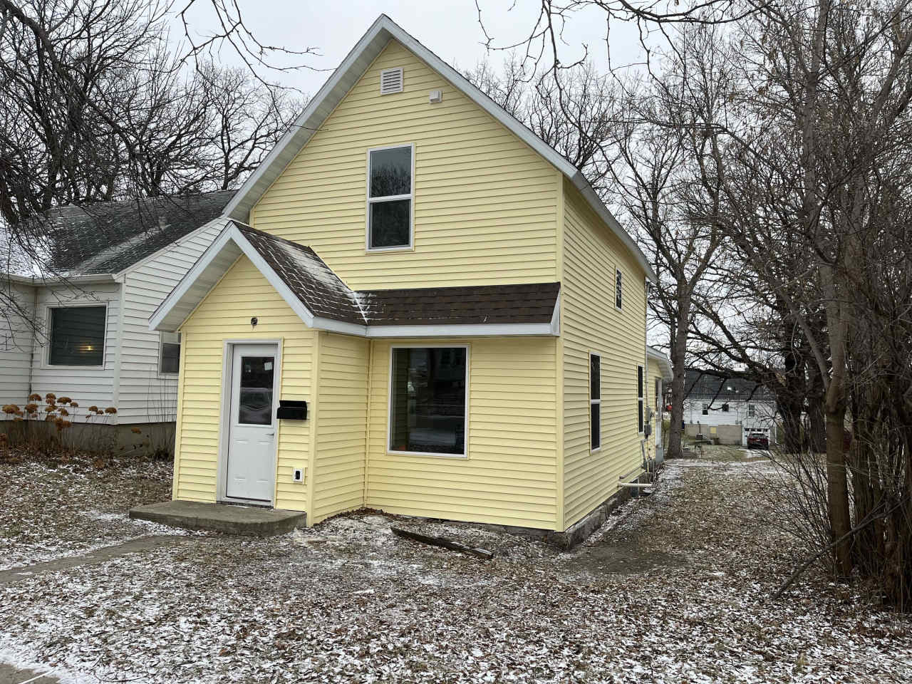 725 West Cavour Avenue