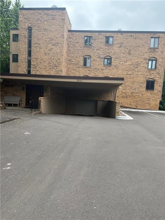 2016 Yorkshire Avenue