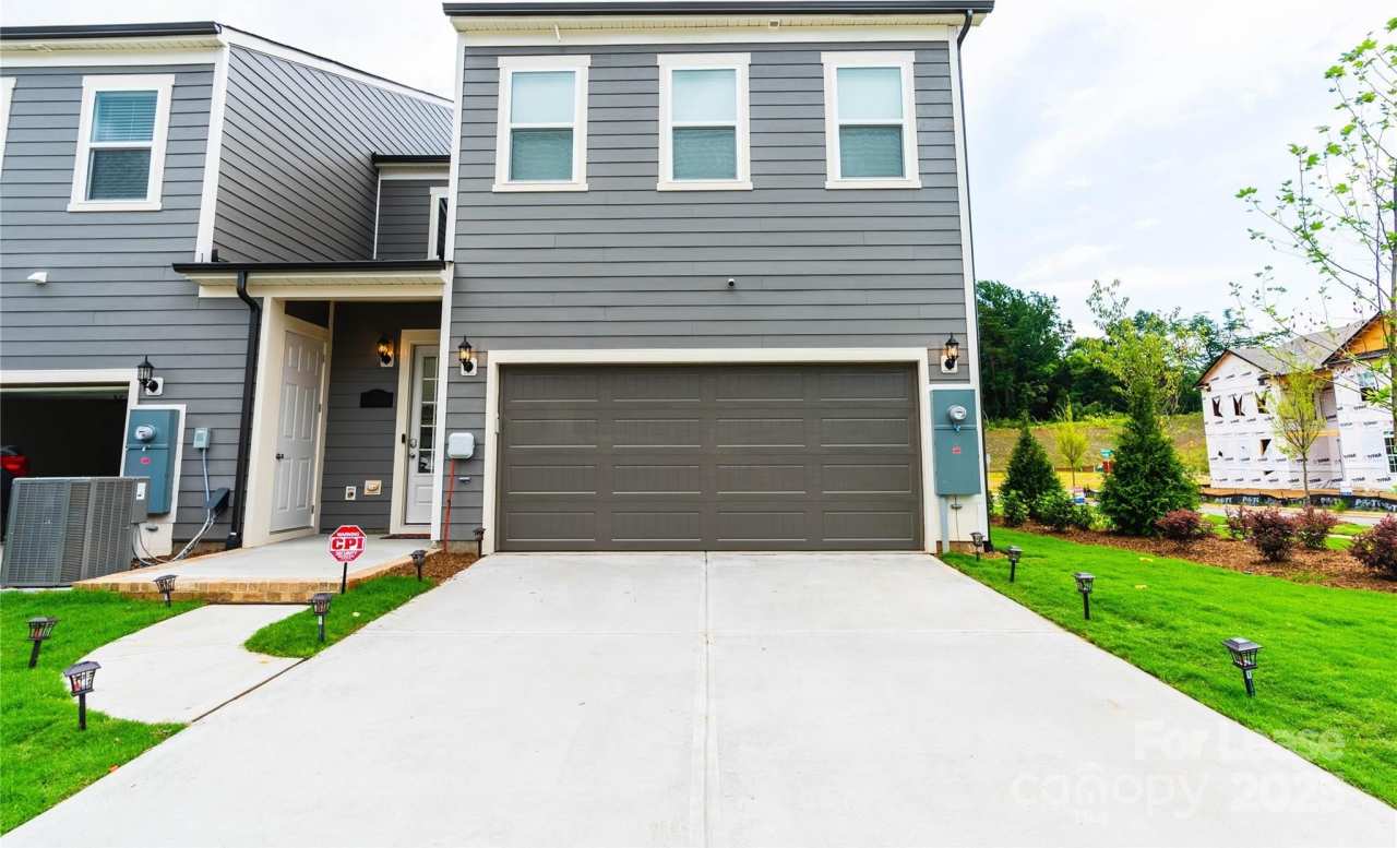 15004 Clear Sky Lane