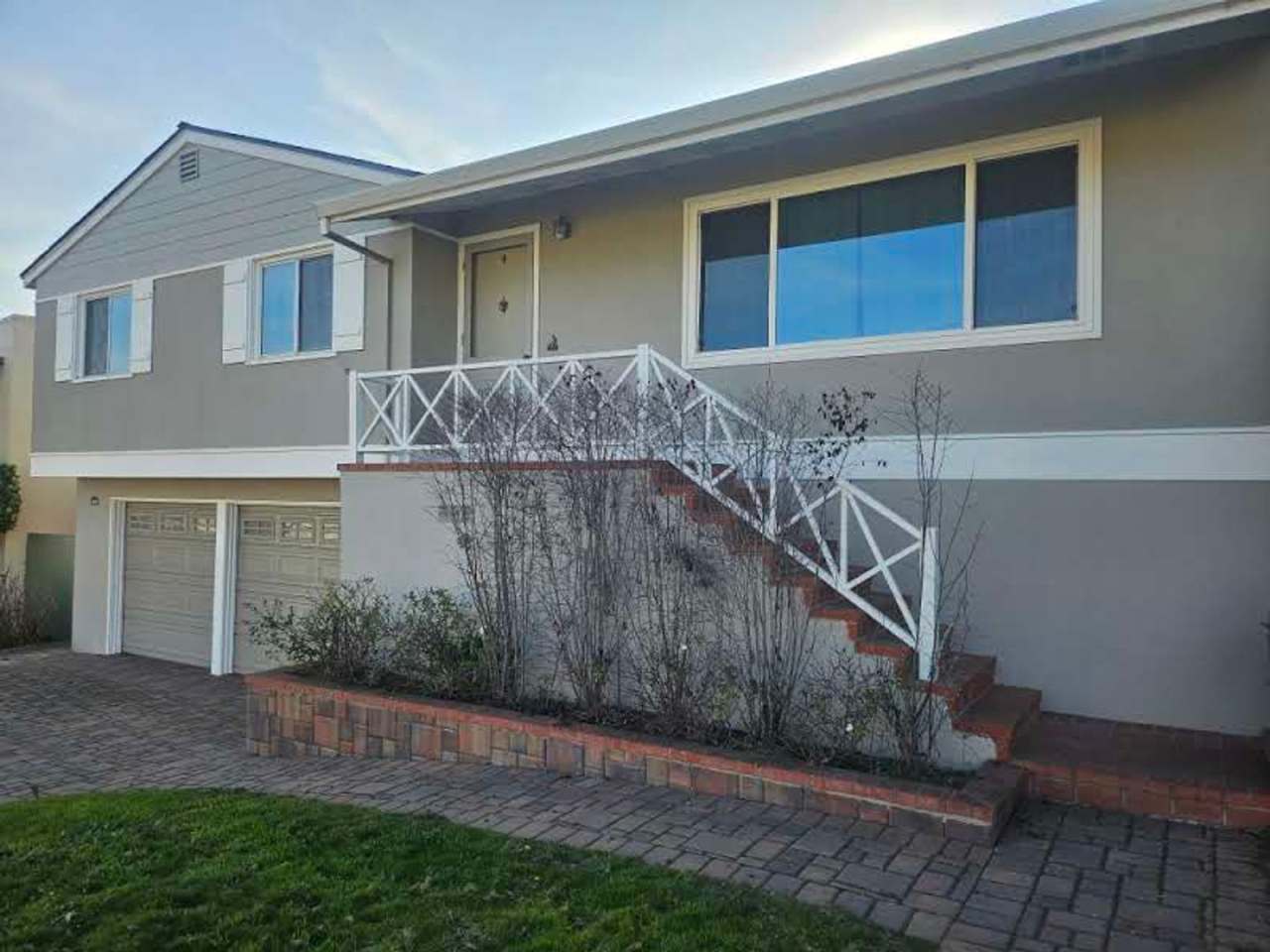 Millbrae Meadows 4 bed 3 bath available now
