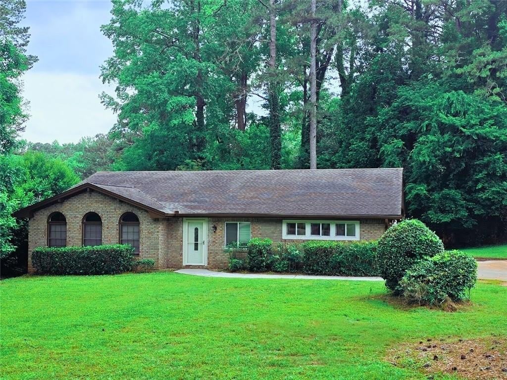 2821 Meadow Lark Trail