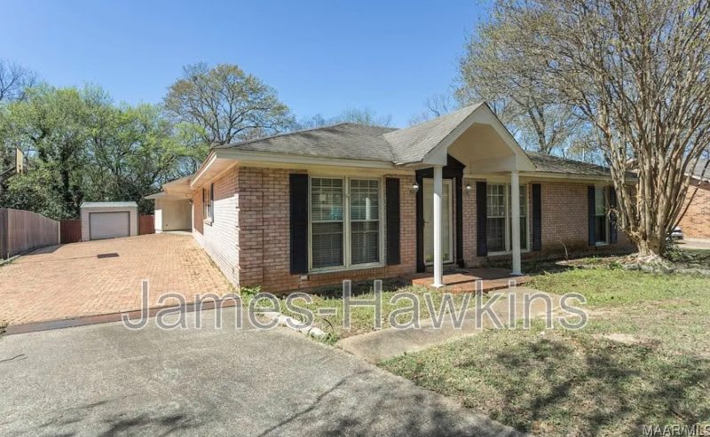 3005 Willow Lane Drive