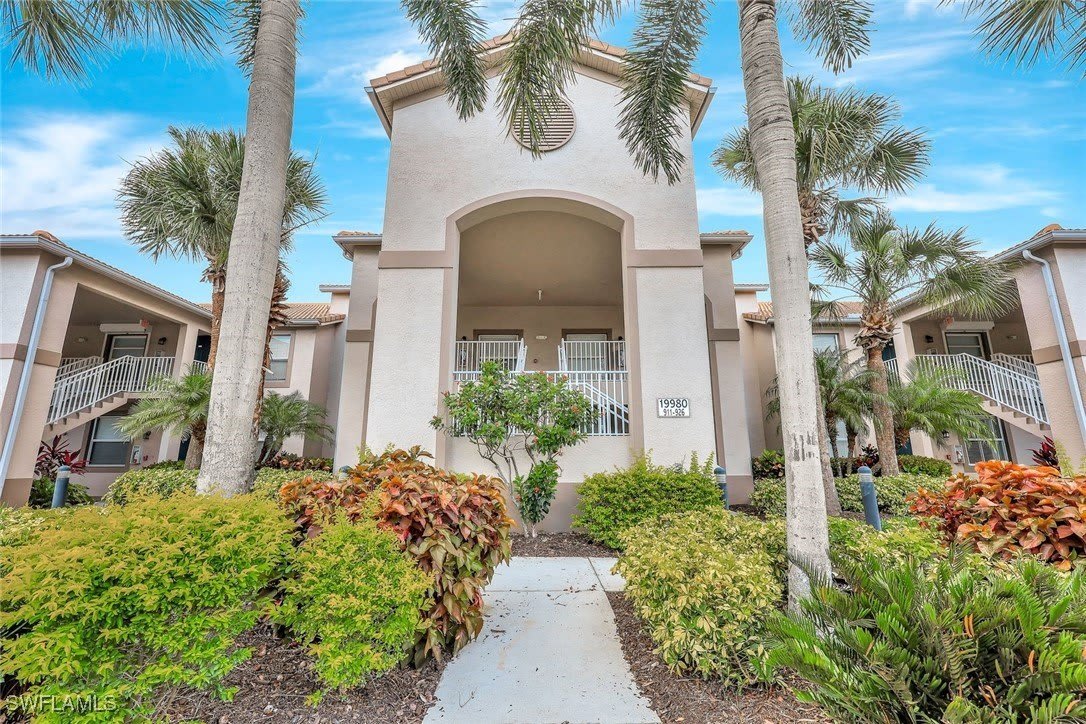 19980 Barletta Lane unit: 916