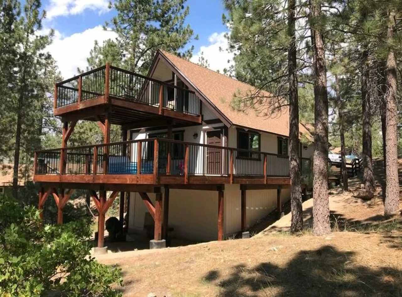 Serene Lakeview Cabin