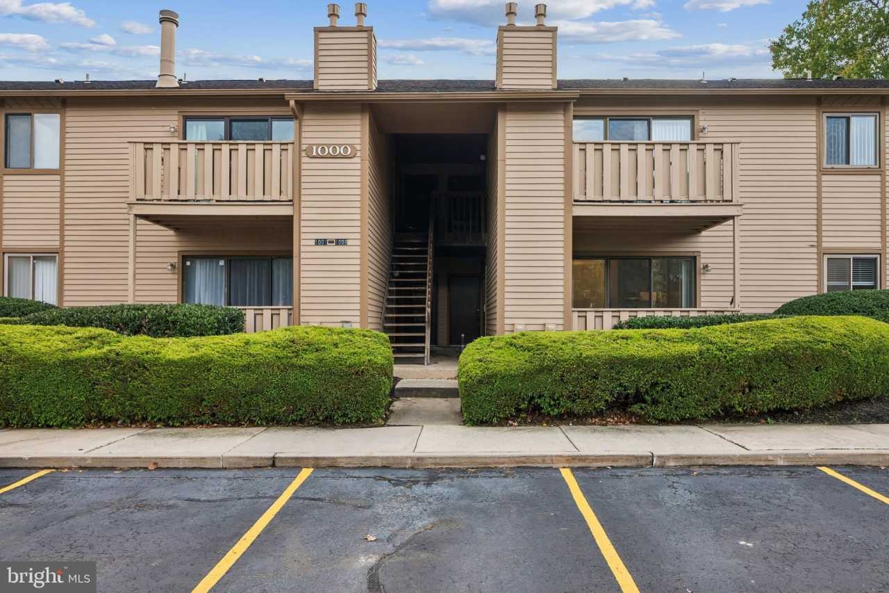 1001 WOODHOLLOW Drive