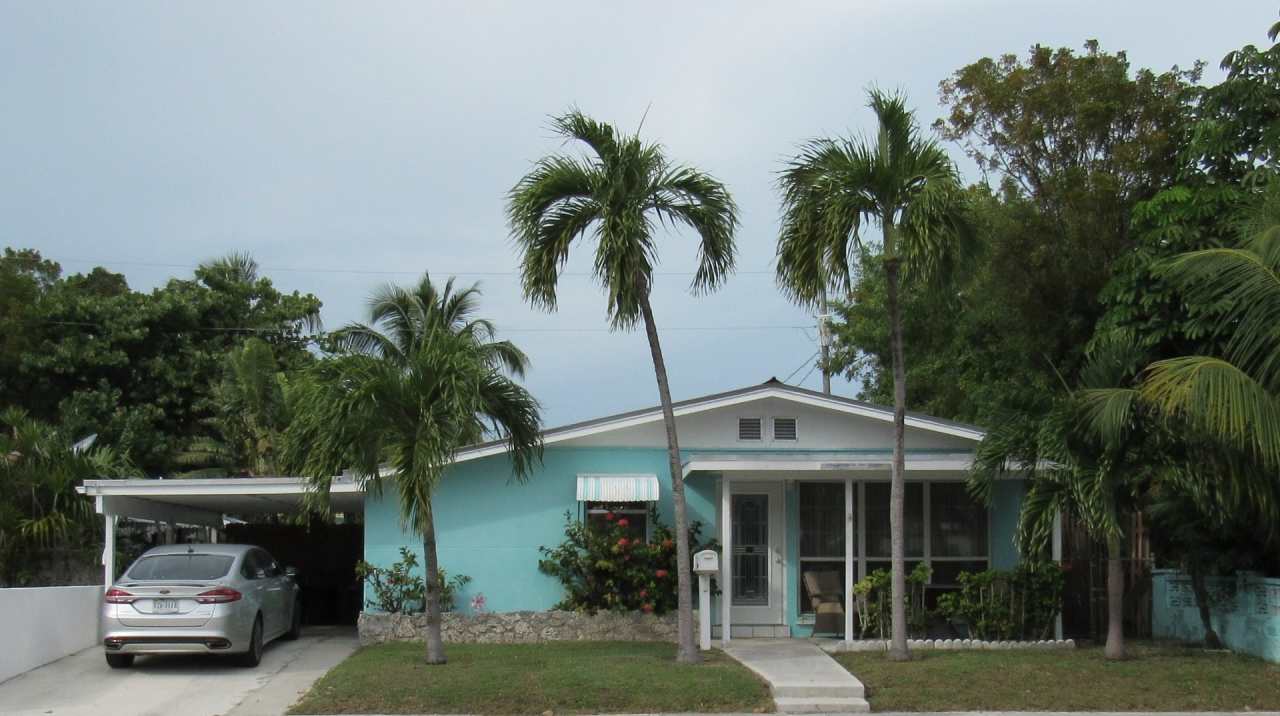 Single Family Home with Private Pool - 2 Bedroom 1 Bath with a Den