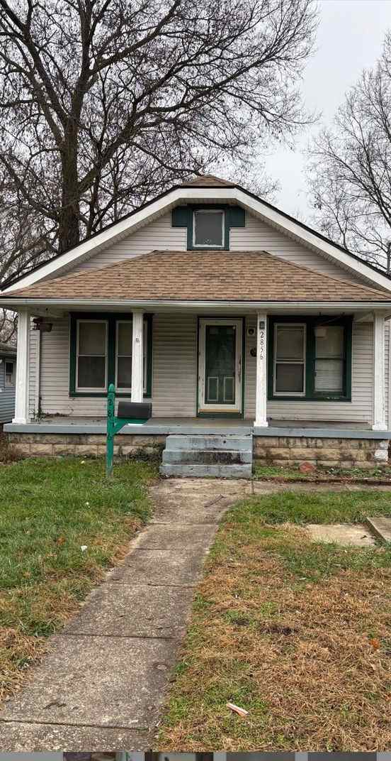 Check out this 2bdr ranch for rent!