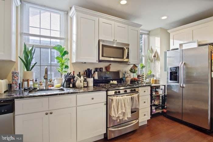 316 W SALAIGNAC STREET