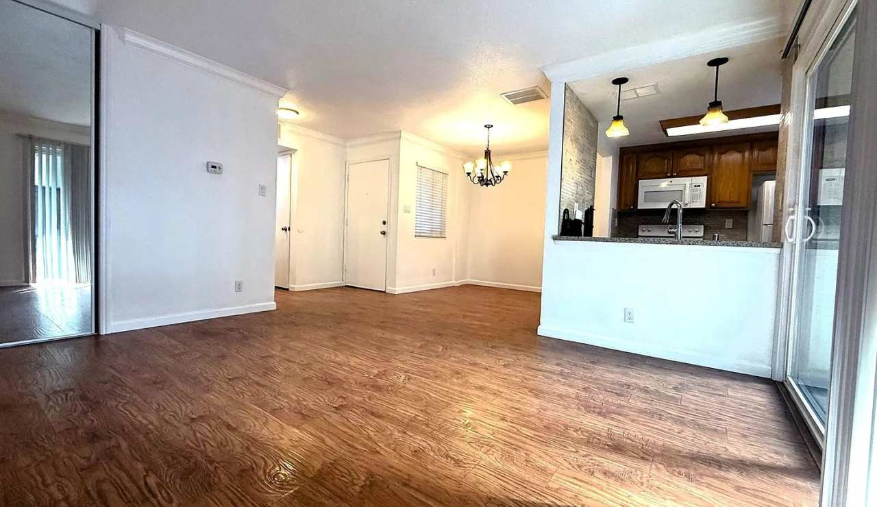 1701 Mahogany Way Apt 42