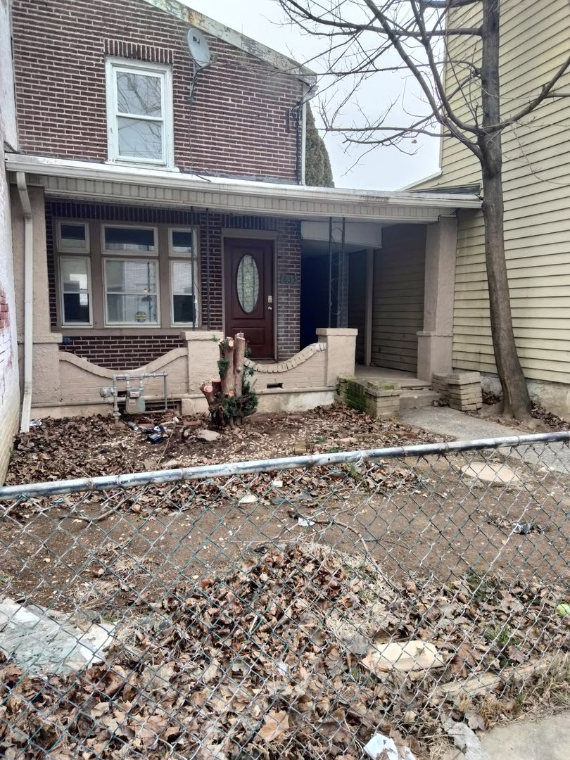 3 Bedroom/1.5 Bathroom House in Allentown!