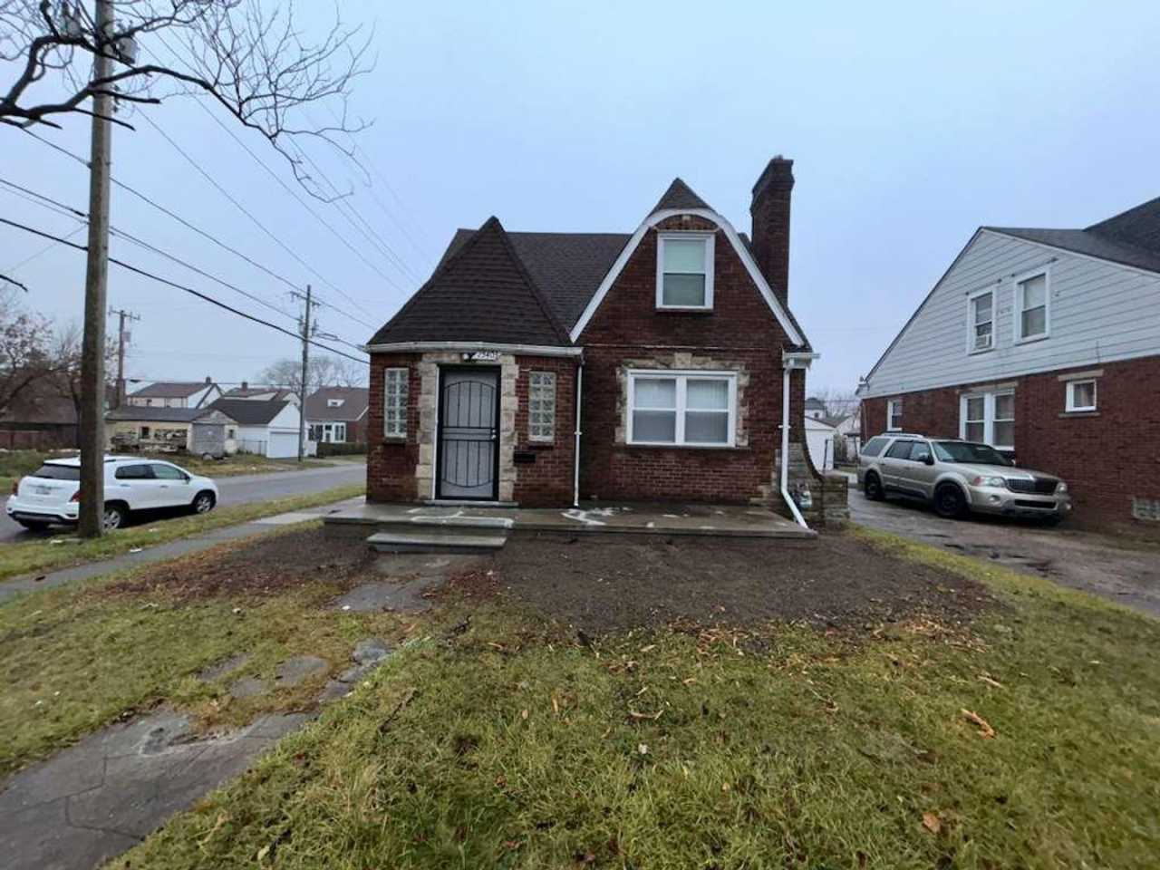 Freshly Renovated 3 Bedroom Bungalow