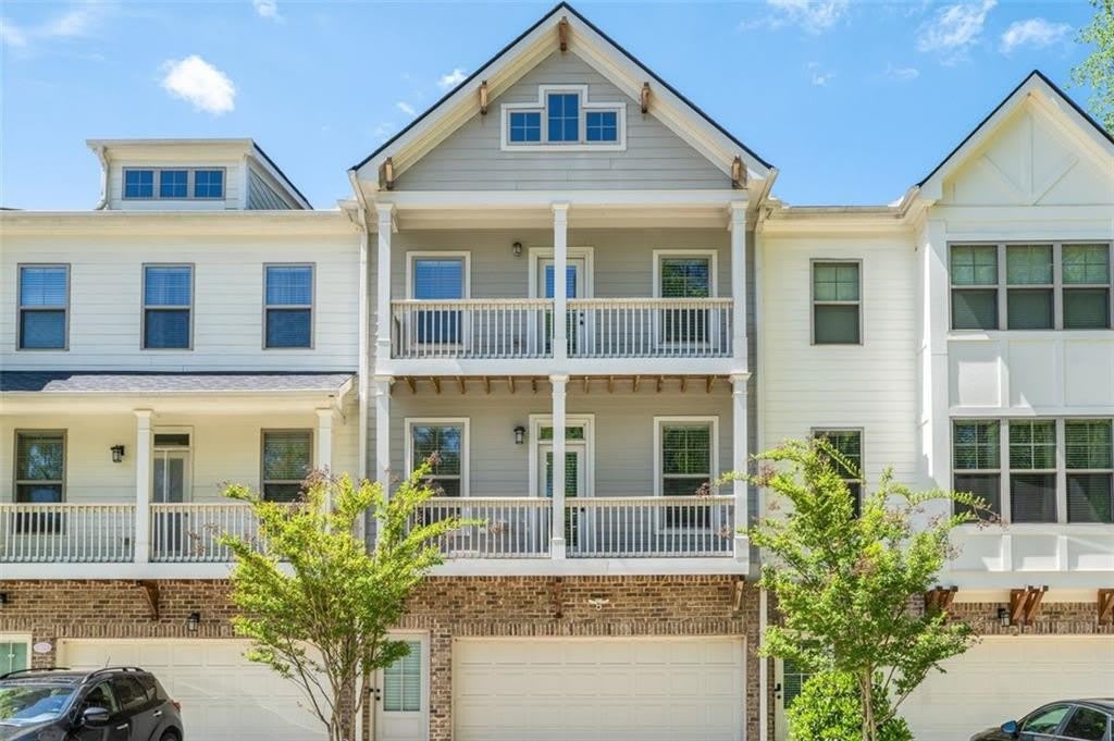 2413 Misty Hollow Place