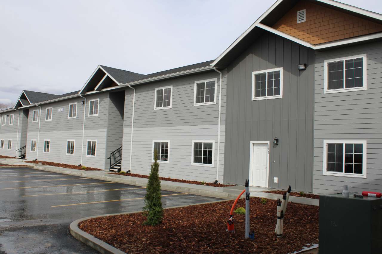 665 Heyburn Avenue West