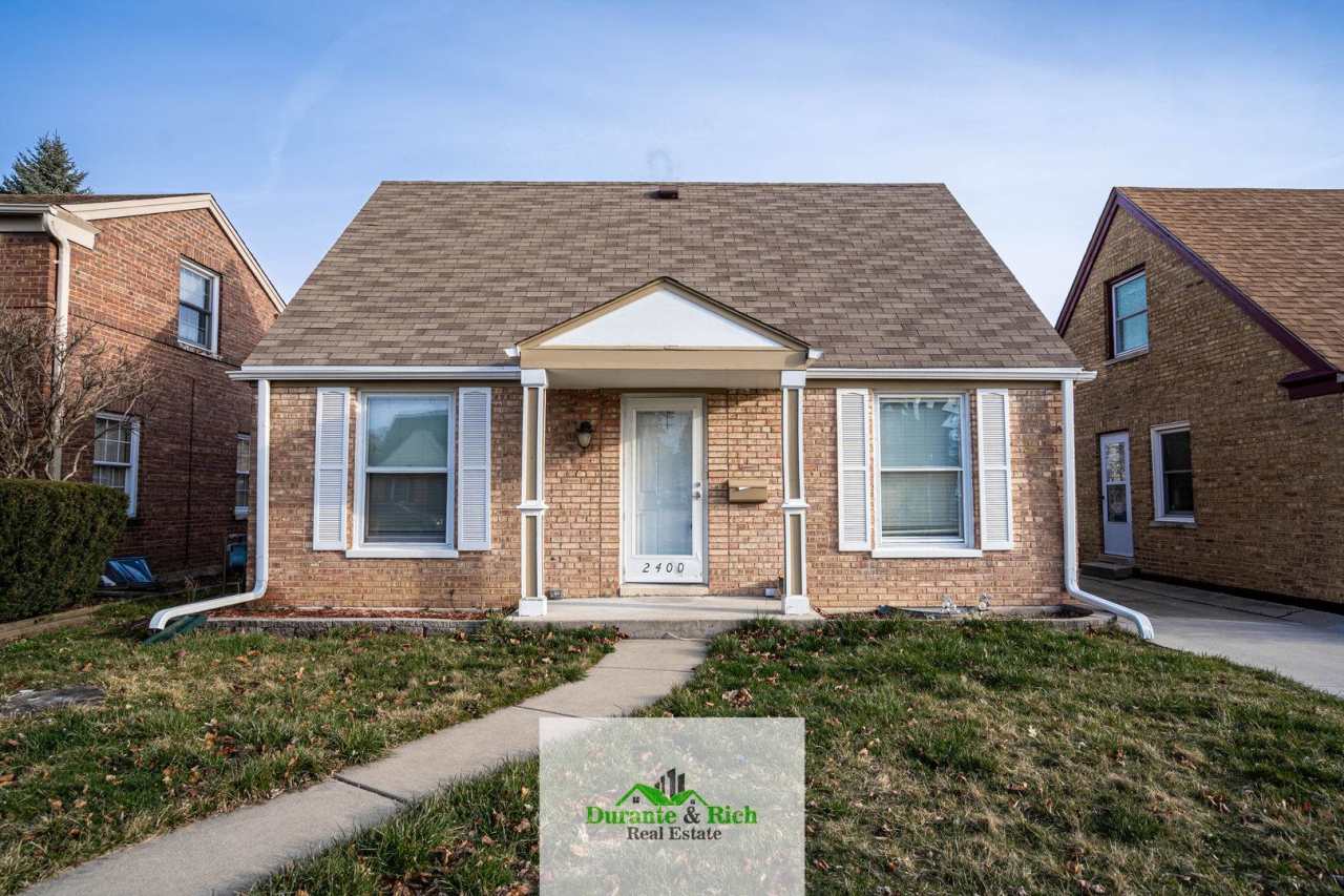 Cape Cod 3 Bedroom Single Family In Racine