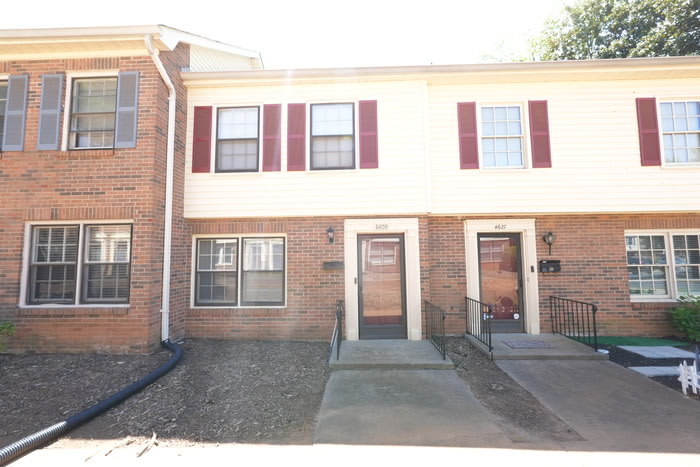 4629 Old Lantern Way