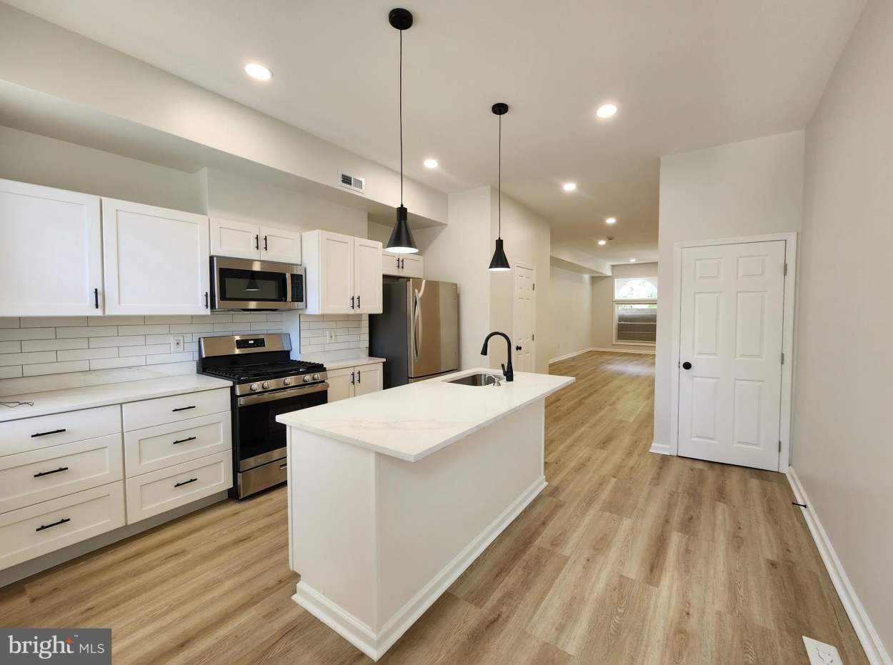 2126 MCCULLOH Street