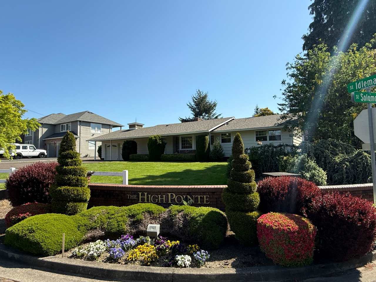 Spacious Yard and Home