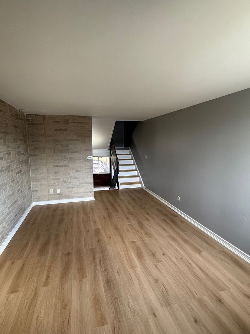 3 Bed/1.5 Bath Condo for Rent!!