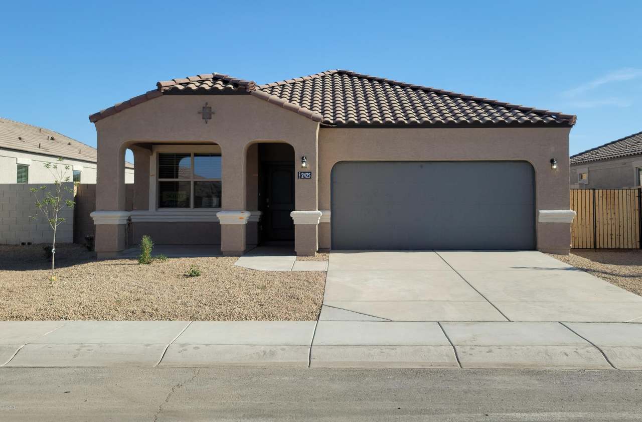 2425 E SAN BORJA Trail
