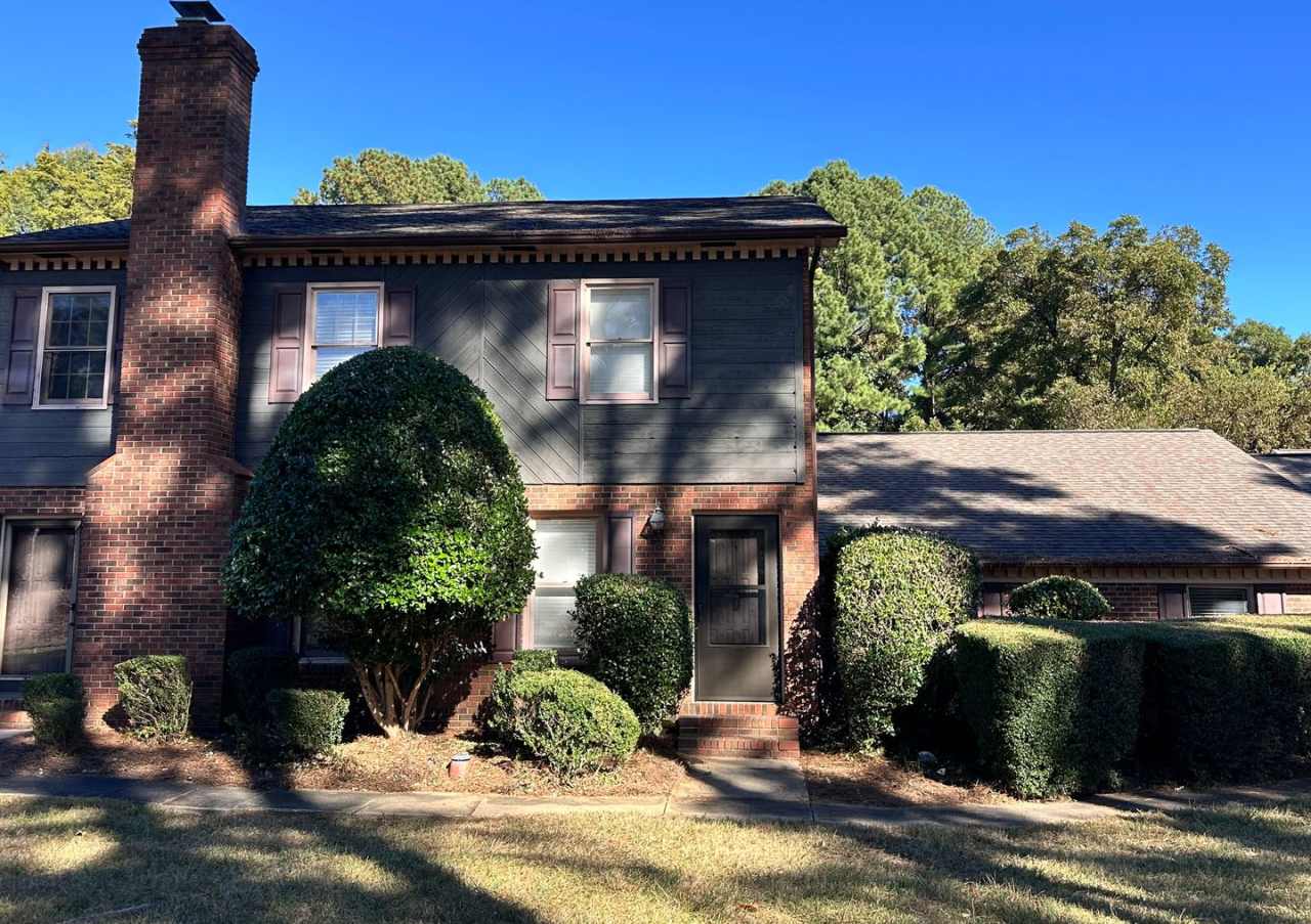 Exclusively Offered by Muse Realty Rentals, LLC