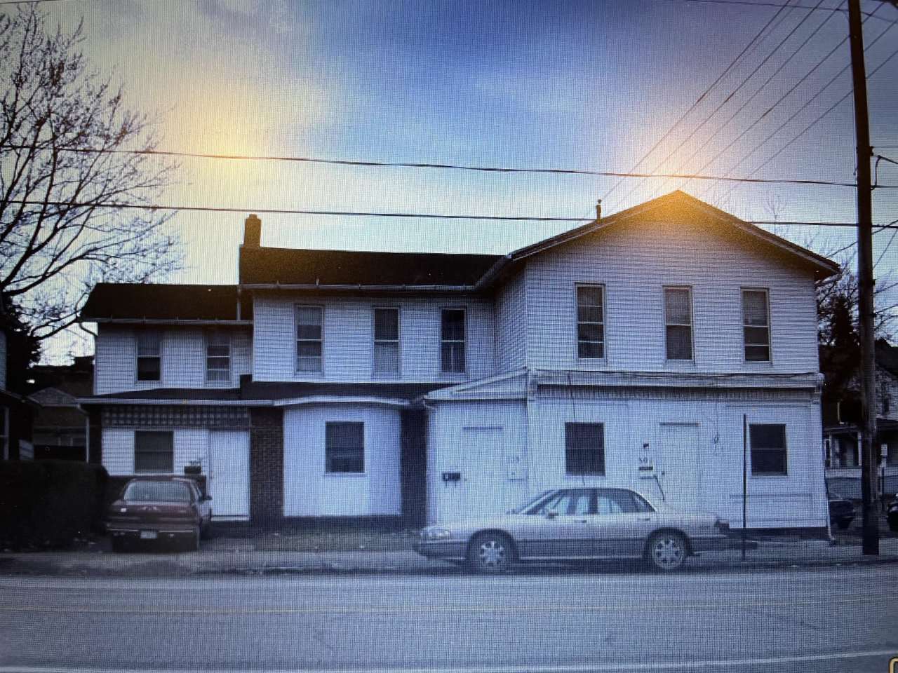 303 East 12th Street - Upstairs West