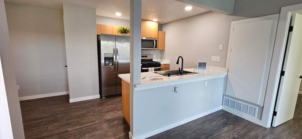 The James Apartments