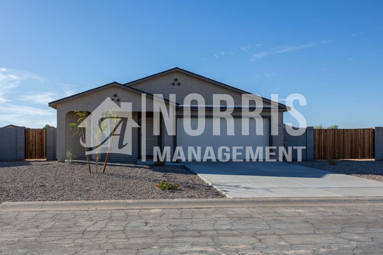 NEW Home Located Near the Golf Course