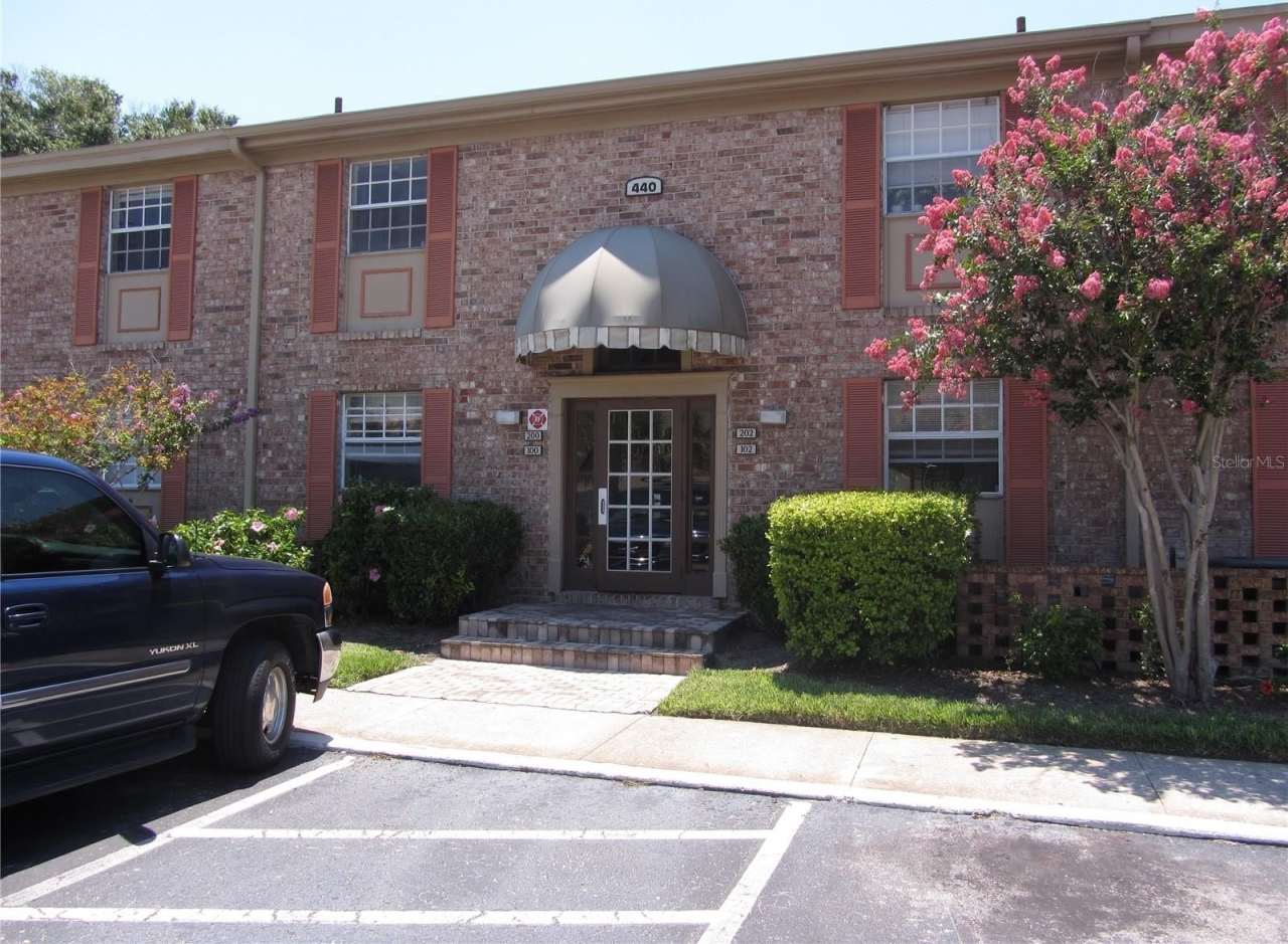 440 BANYON TREE CIRCLE