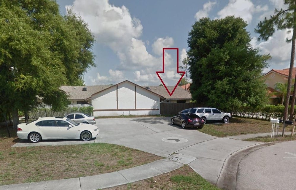 13989 Veronica Court